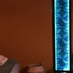Sahara With Shared Bathroom In Centre *
