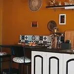 Sahara With Shared Bathroom In Centre * ブラチスラヴァ