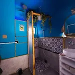 アパート Sahara With Shared Bathroom In Centre