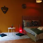 アパート Sahara With Shared Bathroom In Centre