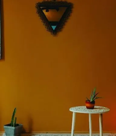 Sahara With Shared Bathroom In Centre דירה ברטיסלאבה