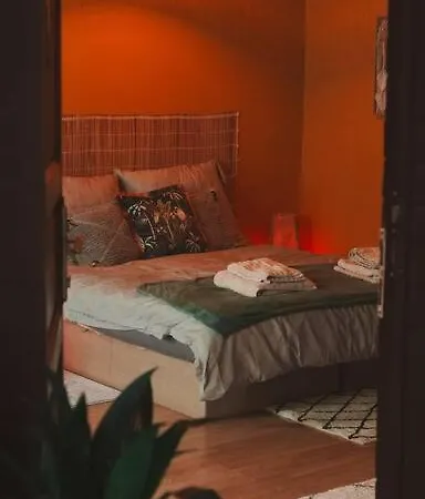 דירה Sahara With Shared Bathroom In Centre ברטיסלאבה