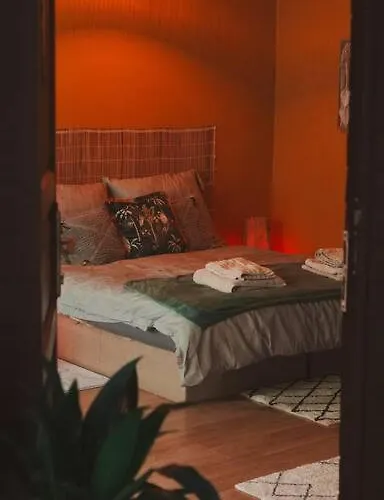 شقة Sahara With Shared Bathroom In Centre براتسيلافا