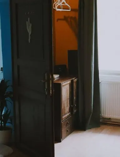 شقة Sahara With Shared Bathroom In Centre براتسيلافا