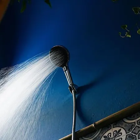 Appartement Sahara With Shared Bathroom In Centre